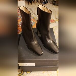 THEORY BLACK LEATHER BLOCK HEEL ANKLE BOOT NIB SIZE 7 MADE IN ITALY Very Sexy